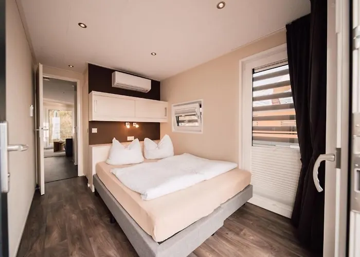 Hausboot Seensucht * Klitten